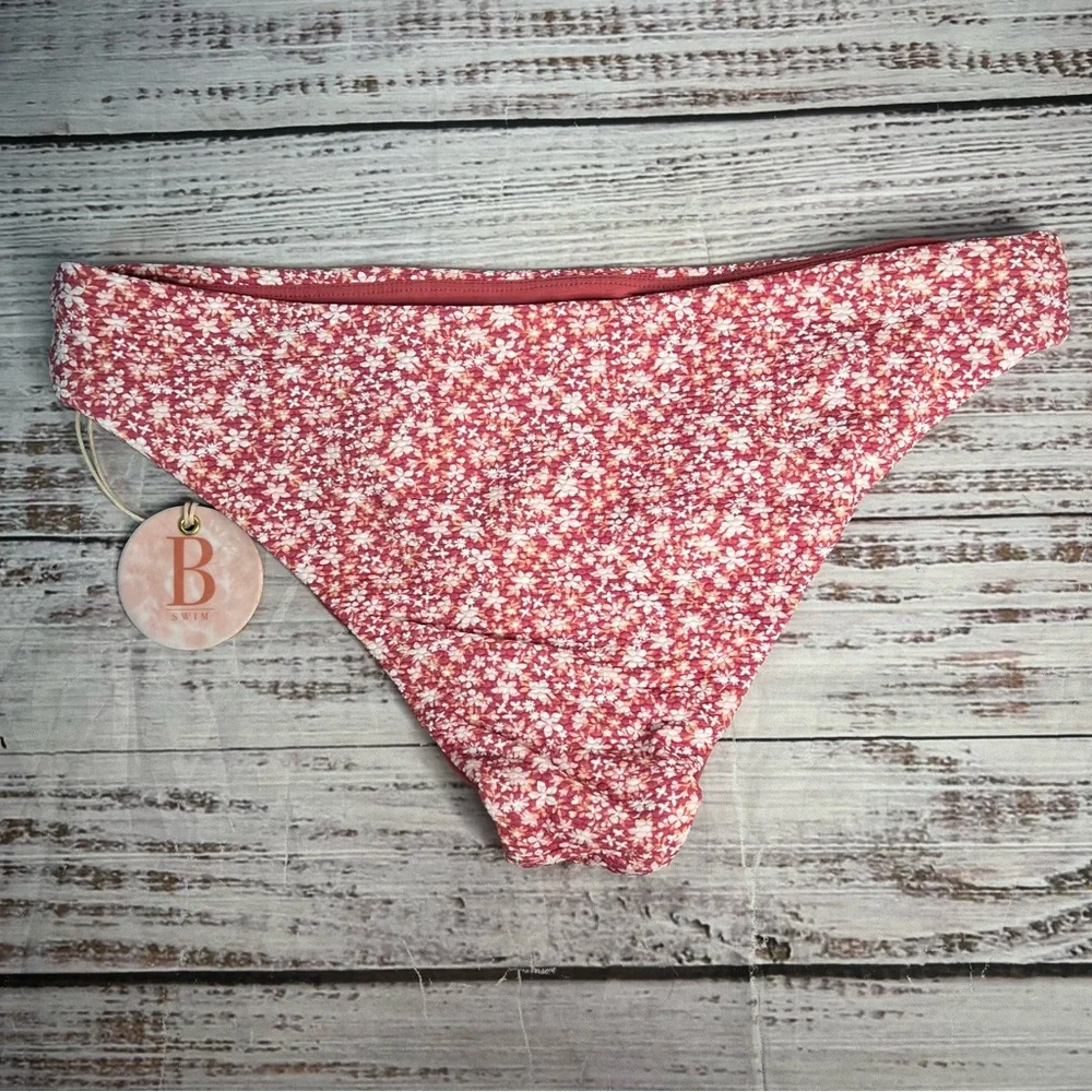B Swim Rip Tide Hipster Medium‎ Ditsy Floral Low Rise Mid Minimal Coverage NEW